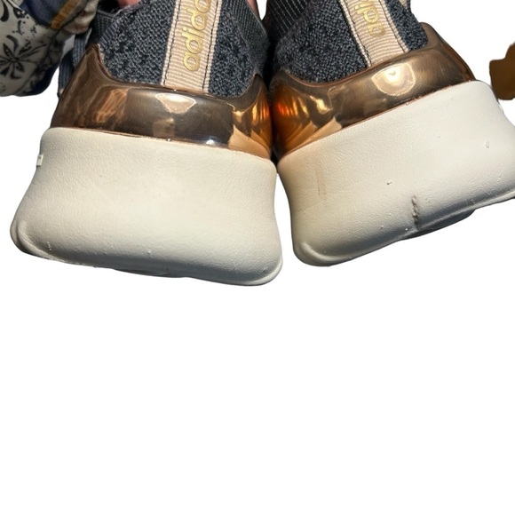 Adidas Cloudfoam Ultimamotion Gold Heel Sneakers Women’s 7.5 - Picture 8 of 10